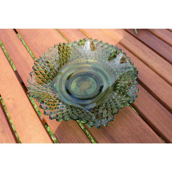 Avocado Green Diamond Pattern Lace Candy Dish/Plate - Picture 1 of 10